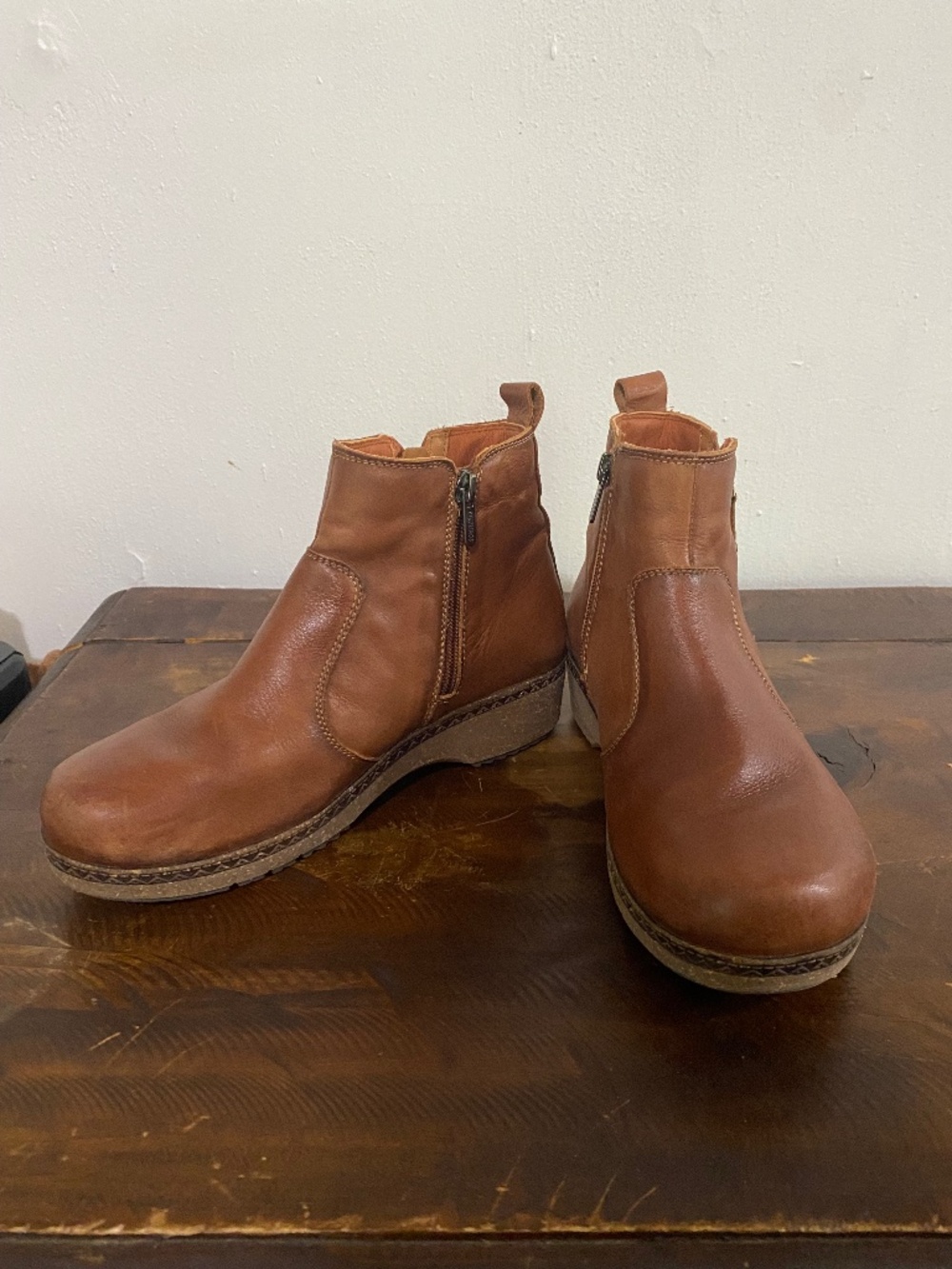 Pikolinos brown leather Granada boots size 8